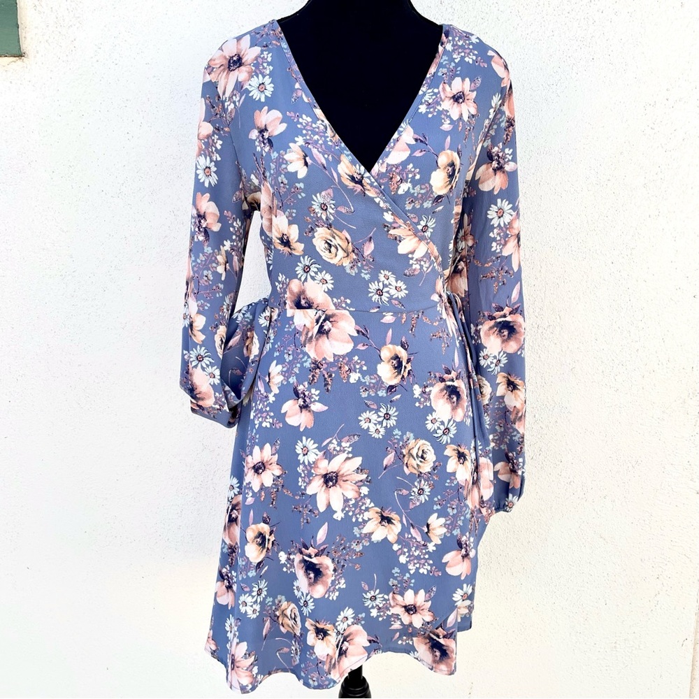 Francesca's Wrap Dress Size Small Blue Garden Floral Whimsy Twee Prairie Western